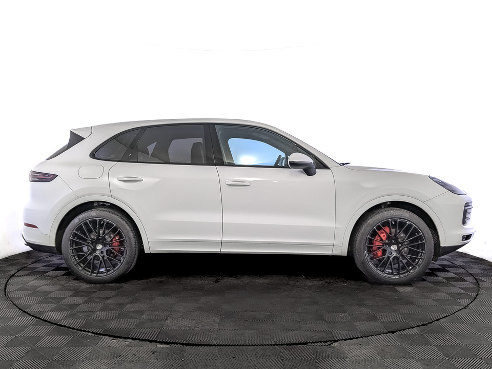 Porsche Cayenne 2021 68 364км фото №4