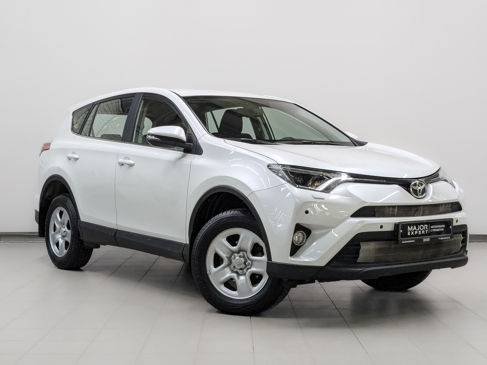 Toyota Rav-4 2018 17 934км фото №3