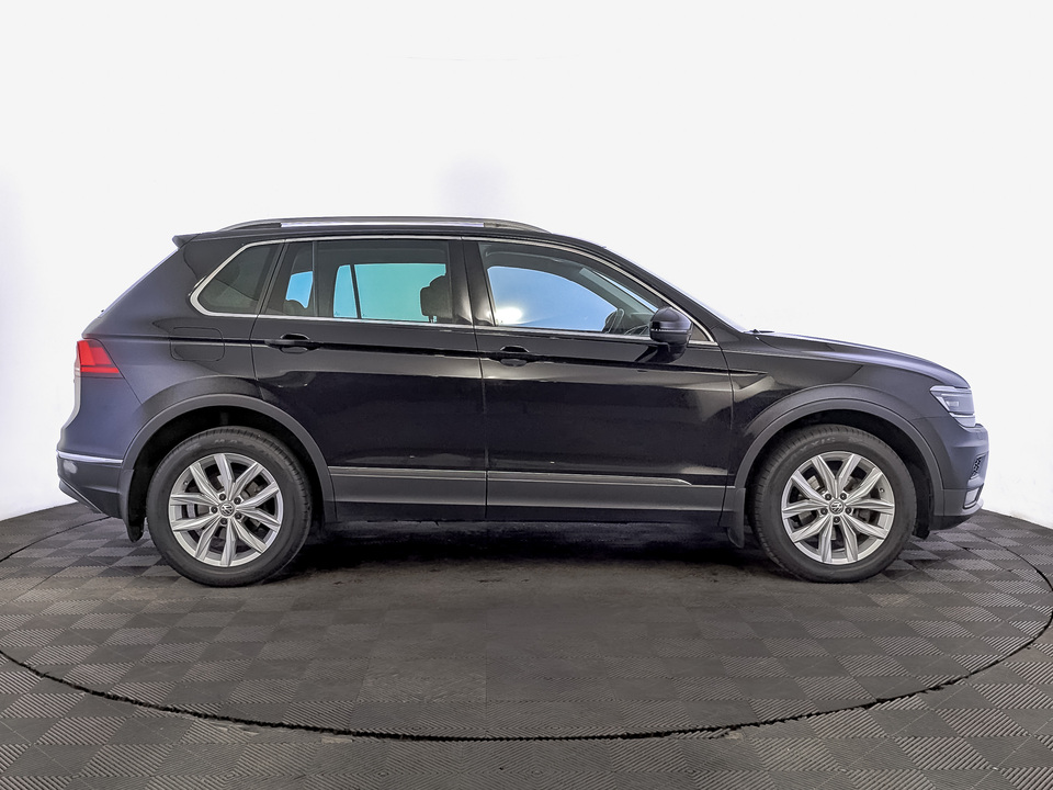 Volkswagen Tiguan 2018 168 658км фото №4