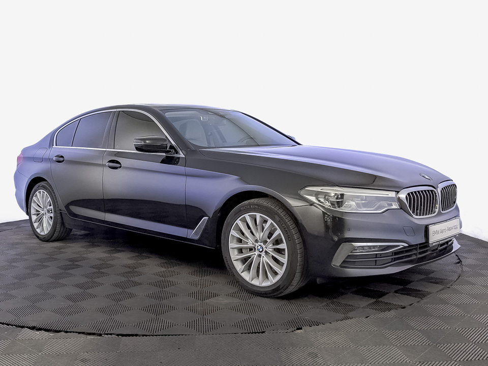 BMW 5 серии 2020 148 477км фото №3