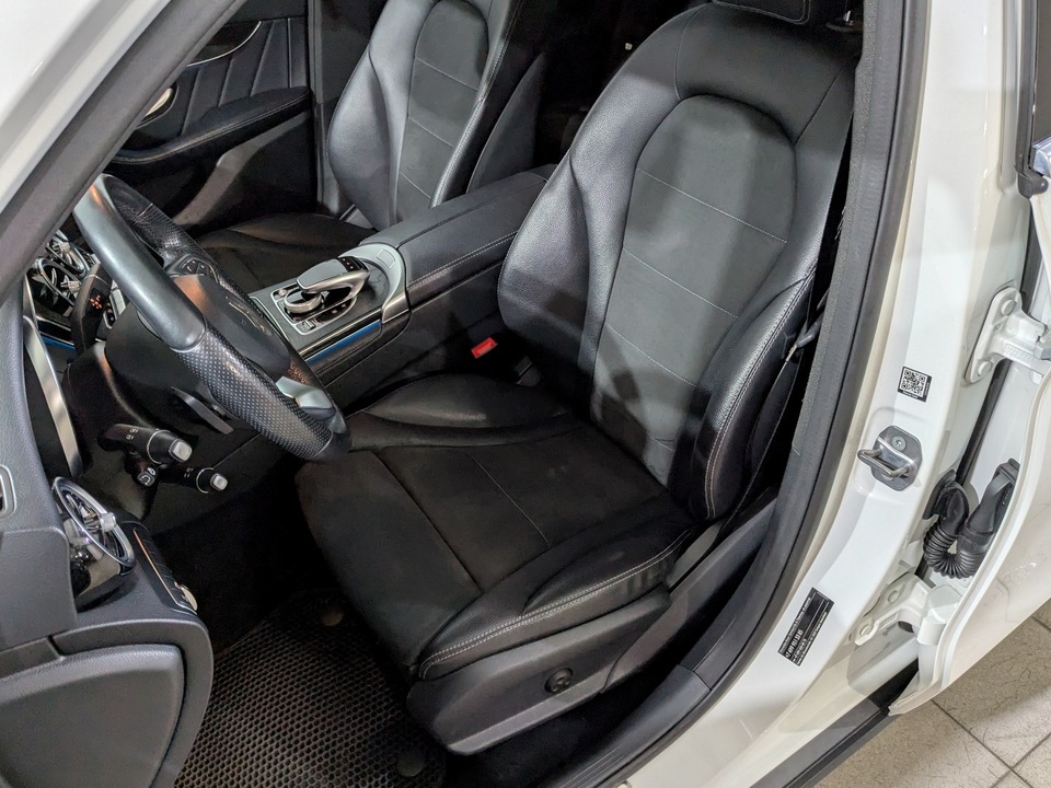 Mercedes-Benz GLC 2018 68 932км фото №3