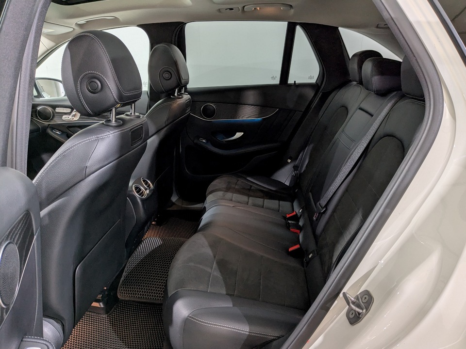 Mercedes-Benz GLC 2018 68 932км фото №4