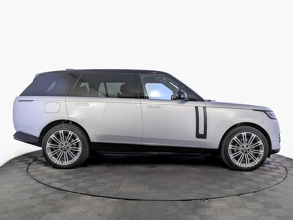 Land Rover Range Rover 2023 40 537км фото №4