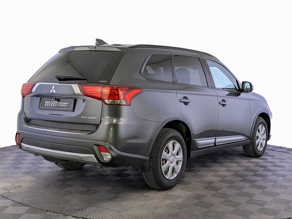Mitsubishi Outlander 2018 156 155км фото №5