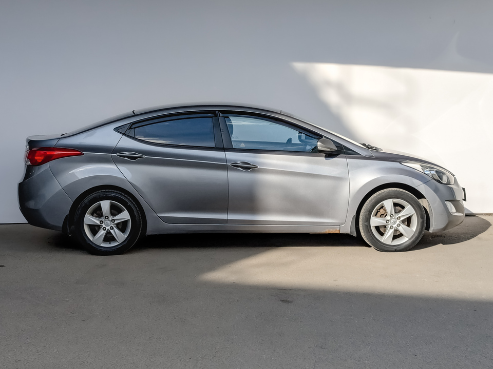 Hyundai Elantra 2012 95 524км фото №4