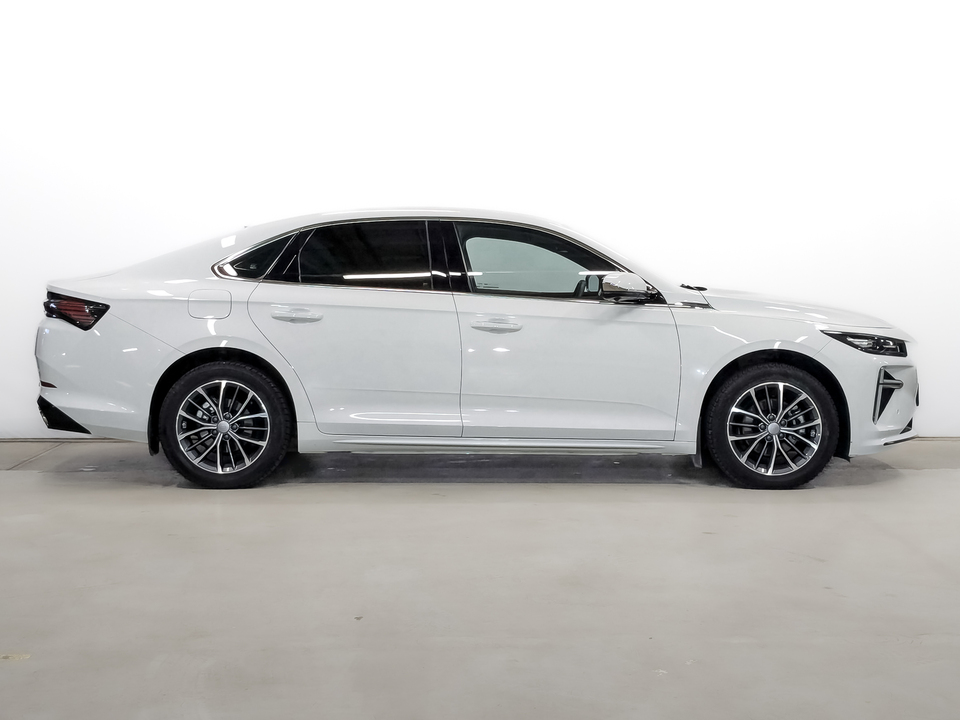 Geely Preface 2024 14 733км фото №4