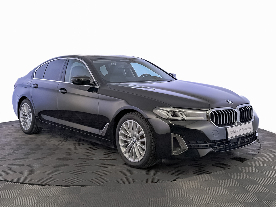 BMW 5 серии 2021 55 243км фото №3