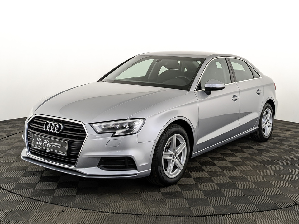 Audi A3 2019 76 148км фото №1