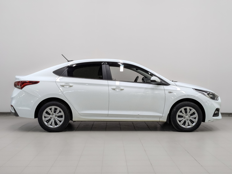 Hyundai Solaris 2019 48 958км фото №5