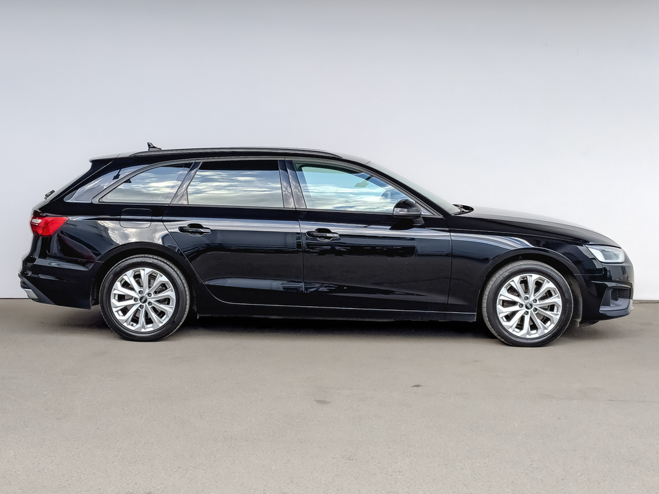 Audi A4 2020 101 712км фото №4