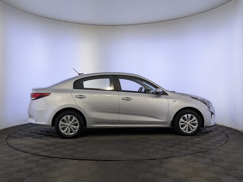 Kia Rio 2020 97 950км фото №4