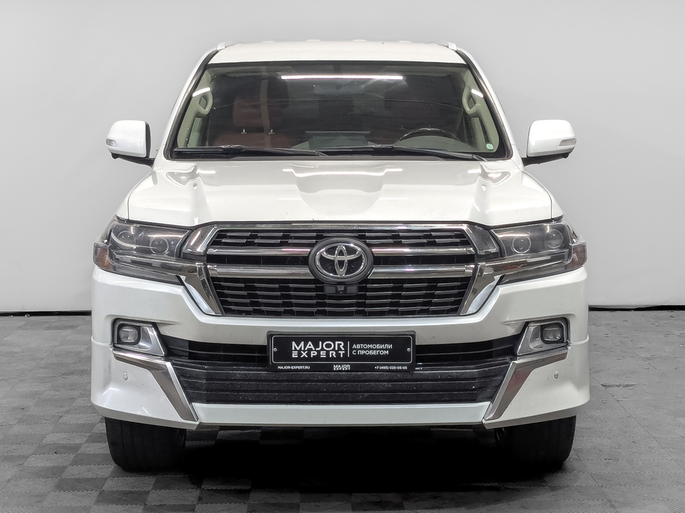 Toyota Land Cruiser 200 2020 127 645км фото №2