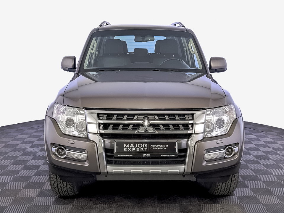 Mitsubishi Pajero 2015 141 320км фото №2