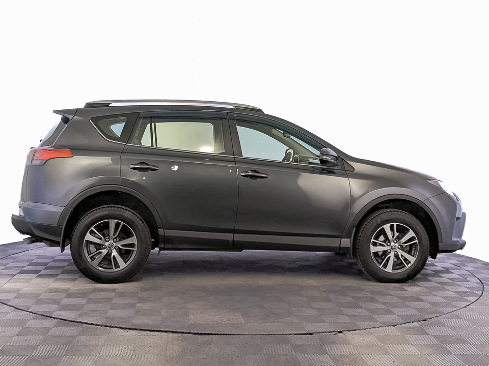 Toyota Rav-4 2016 171 128км фото №4