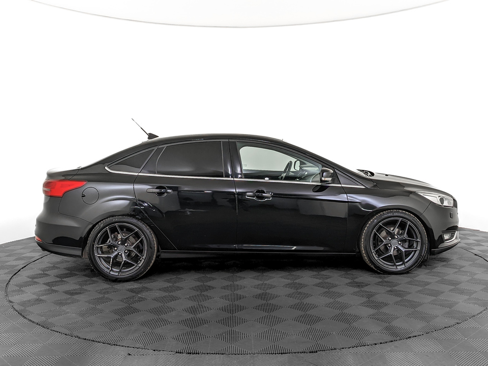 Ford Focus 2019 164 358км фото №4