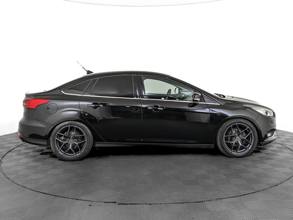 Ford Focus 2019 164 358км фото №4