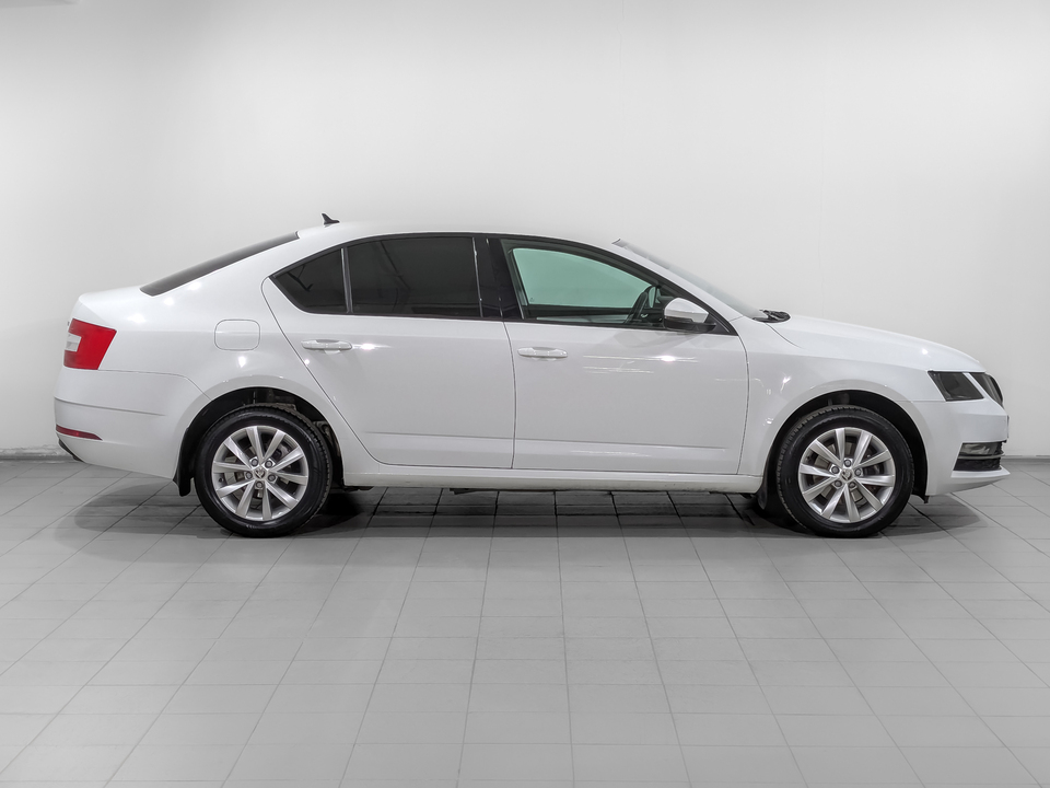 Skoda Octavia 2019 117 008км фото №4