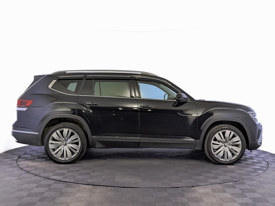 Volkswagen Teramont 2023 76 309км фото №4