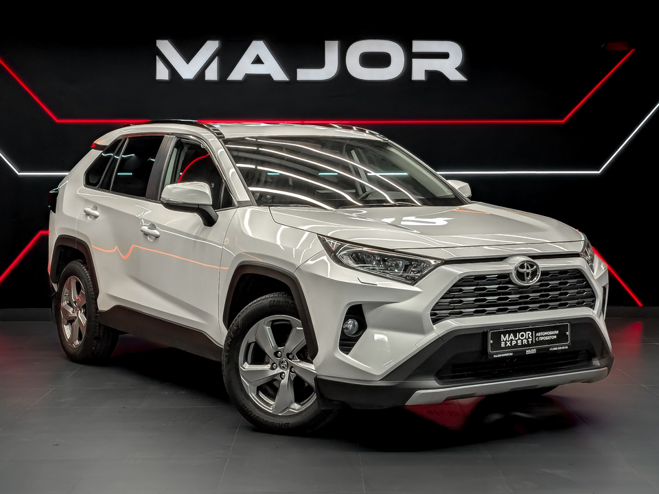 Toyota Rav-4 2020 74 307км фото №3