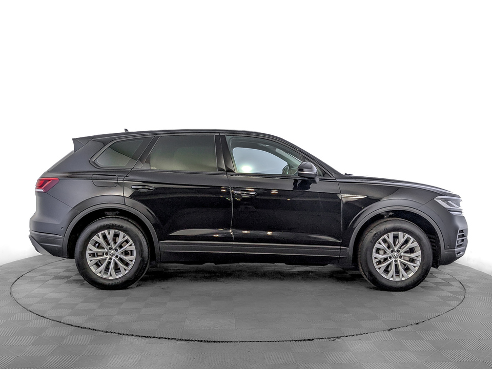 Volkswagen Touareg 2019 37 553км фото №4
