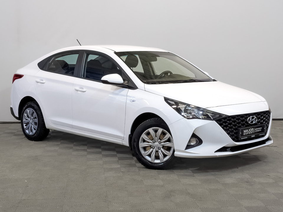 Hyundai Solaris 2022 83 041км фото №3