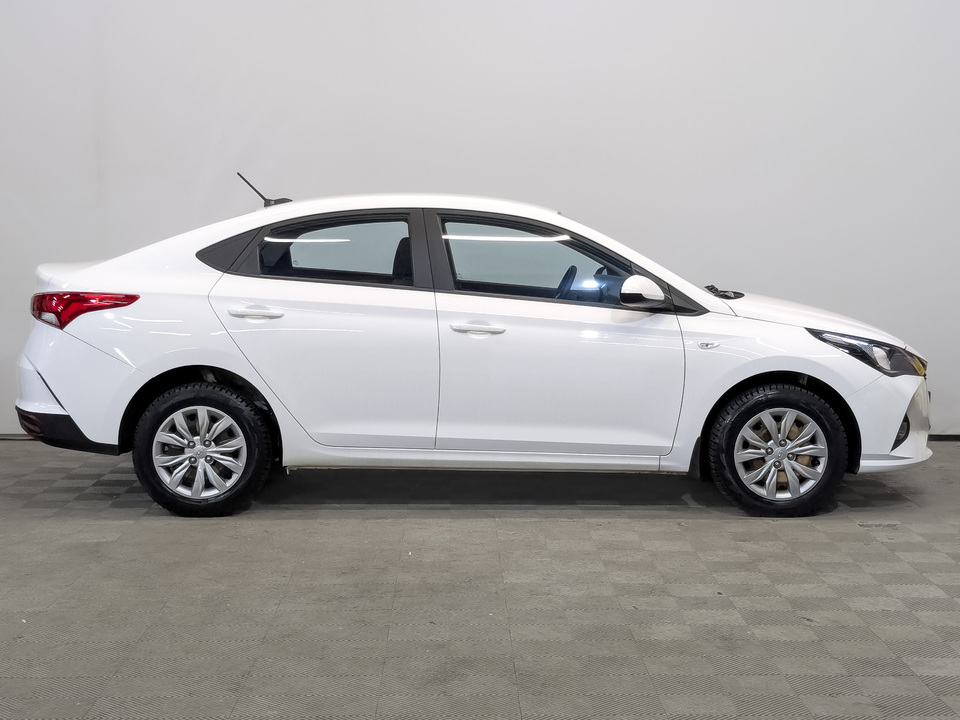 Hyundai Solaris 2022 83 041км фото №4