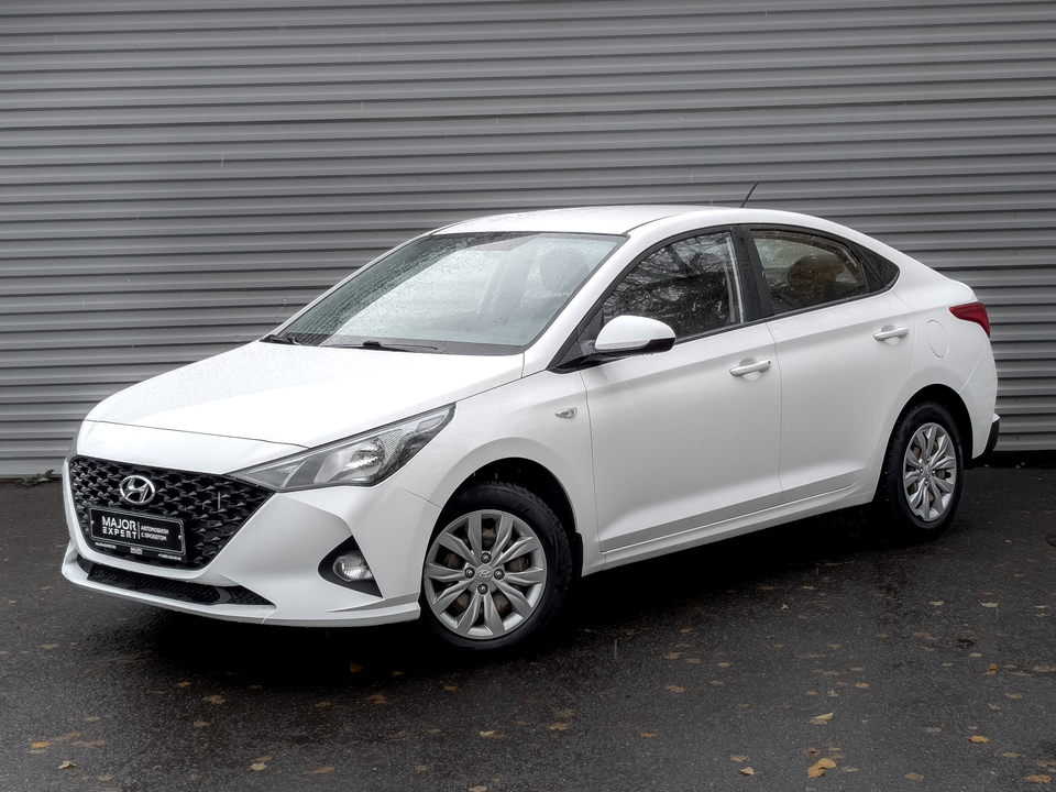 Hyundai Solaris 2022 86 180км фото №1
