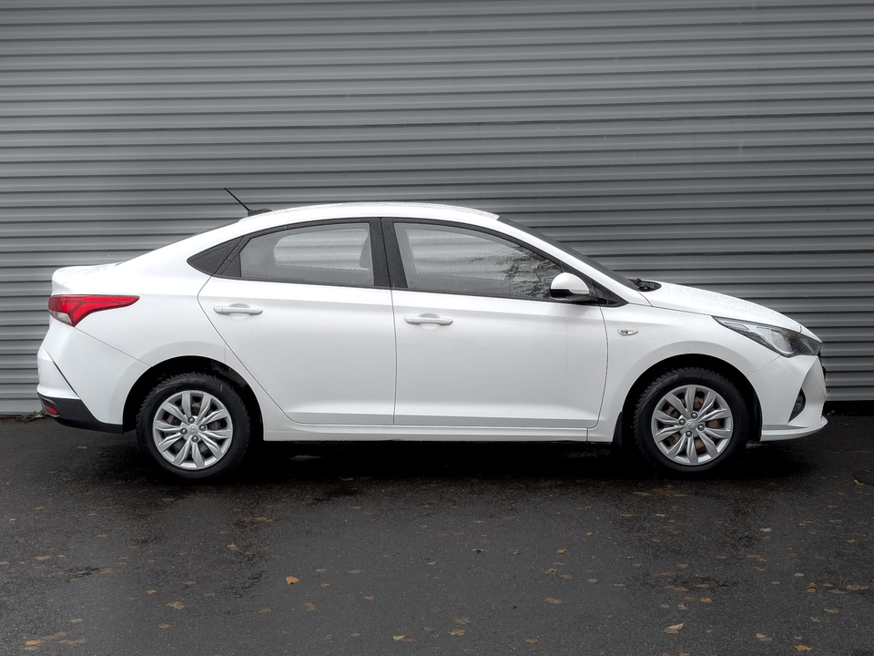 Hyundai Solaris 2022 86 180км фото №4