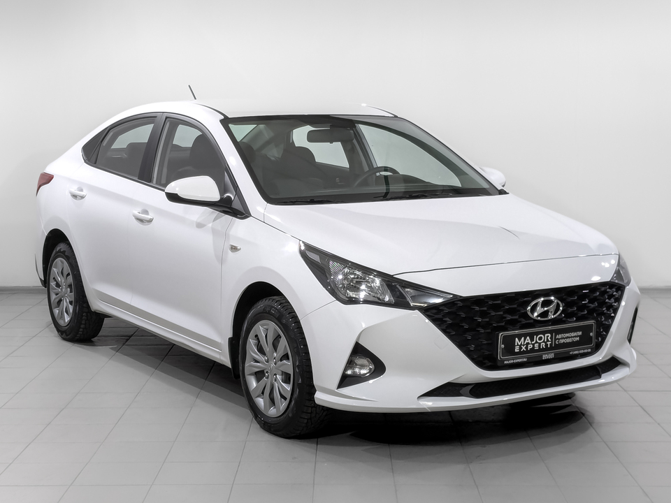 Hyundai Solaris 2022 67 811км фото №3