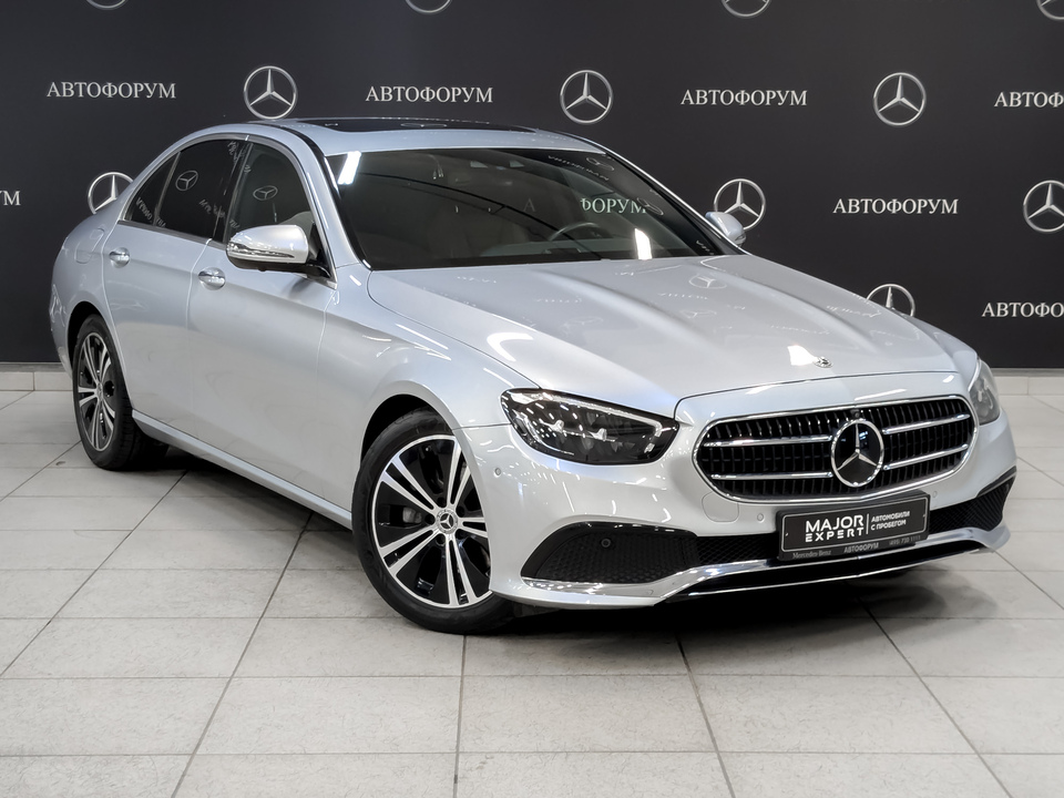 Mercedes-Benz E-Класс 2022 72 000км фото №3