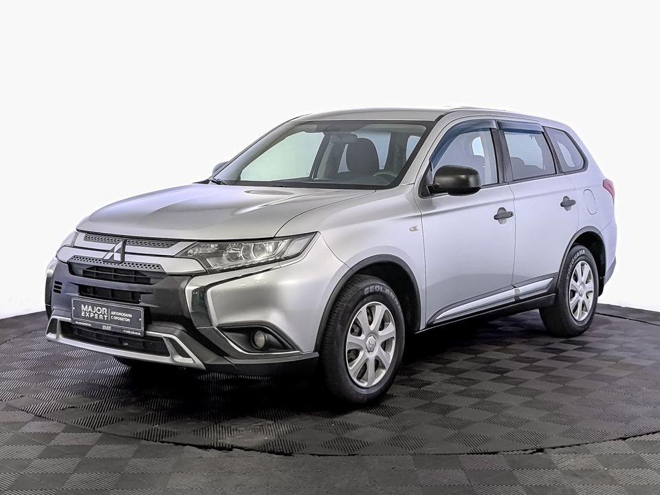 Mitsubishi Outlander 2019 90 929км фото №1