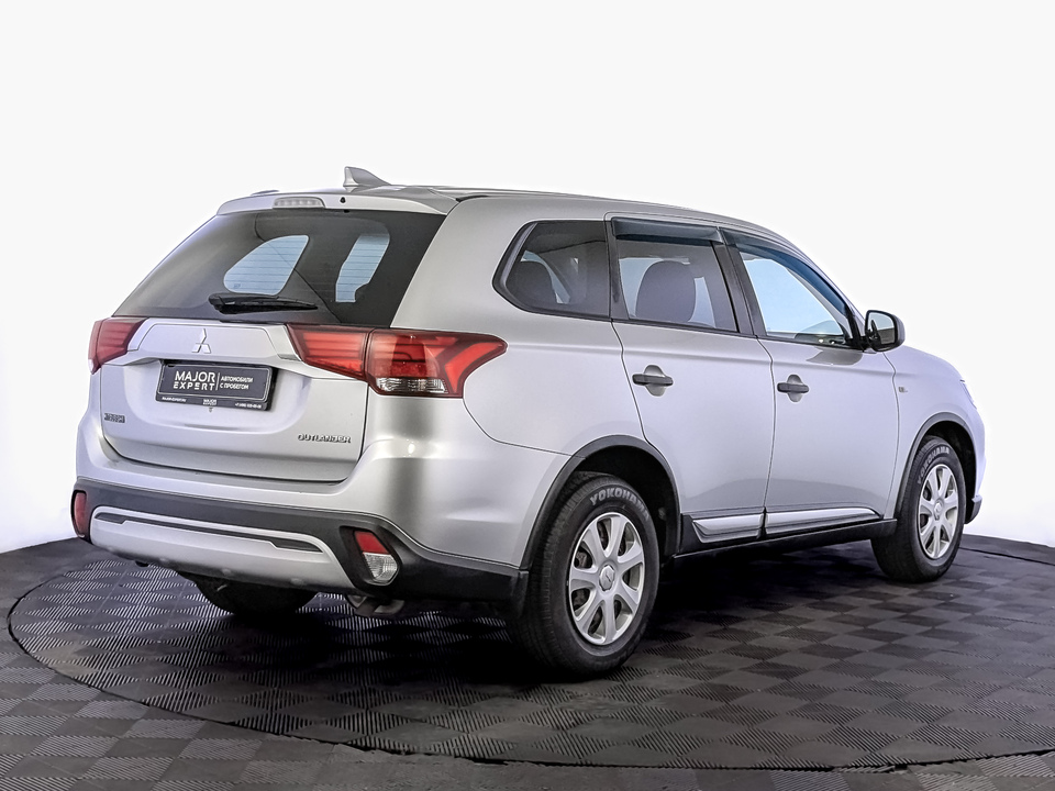 Mitsubishi Outlander 2019 90 929км фото №5
