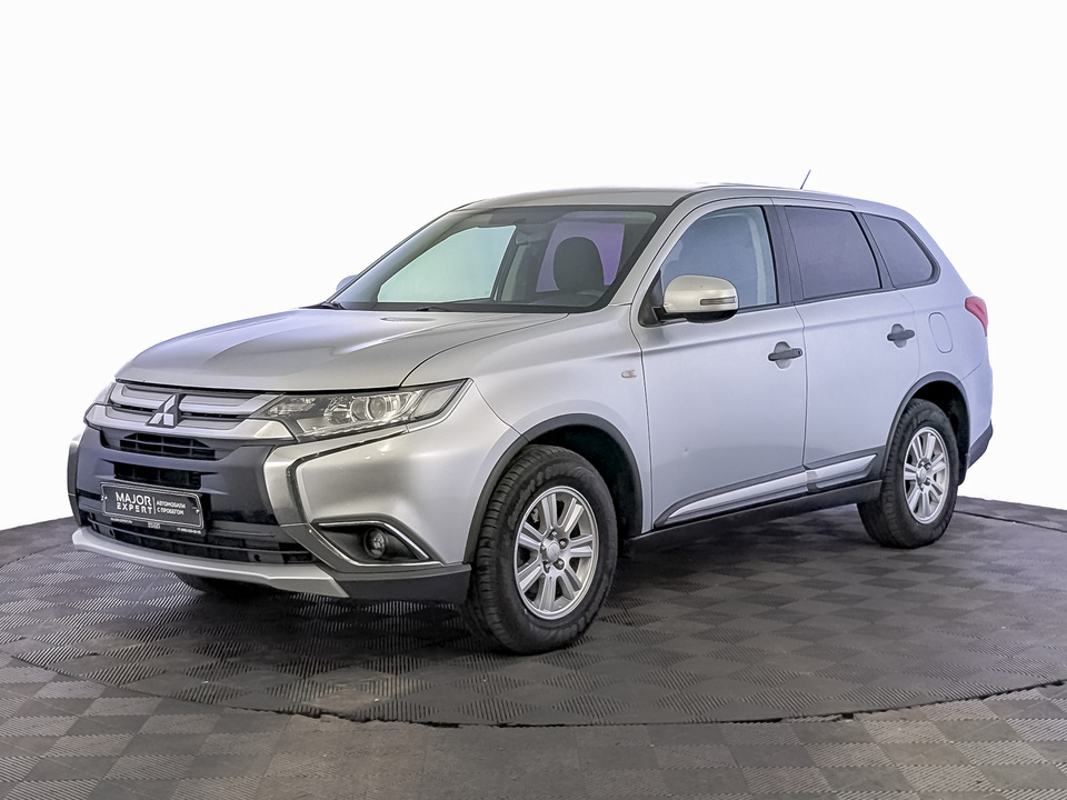 Mitsubishi Outlander 2015 178 330км фото №1