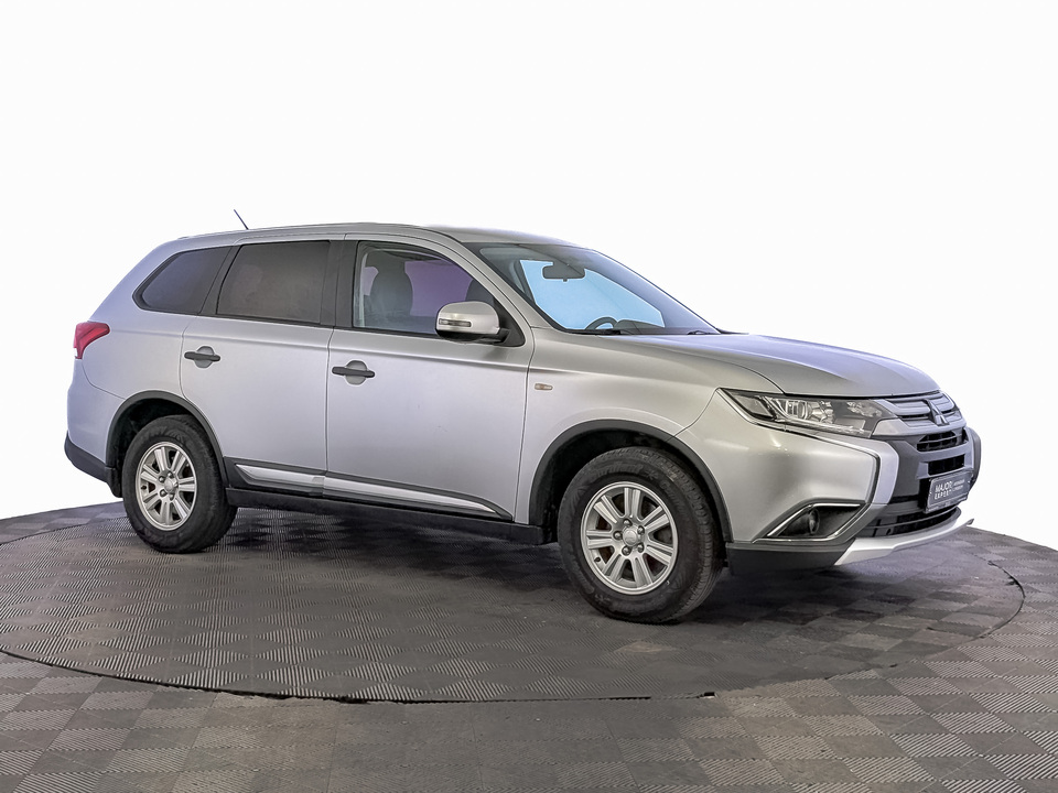 Mitsubishi Outlander 2015 178 330км фото №3