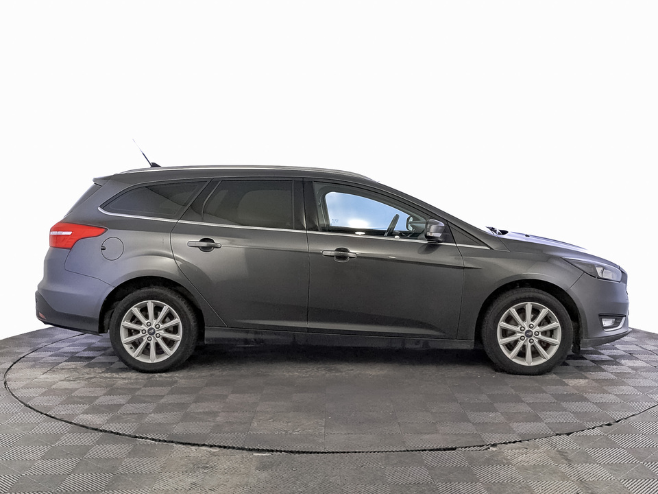 Ford Focus 2018 142 861км фото №4