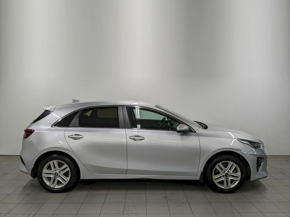 Kia Ceed 2019 125 624км фото №4