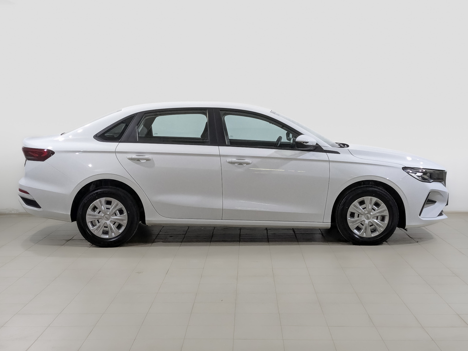 Geely Emgrand 7 II 2024 43 608км фото №4
