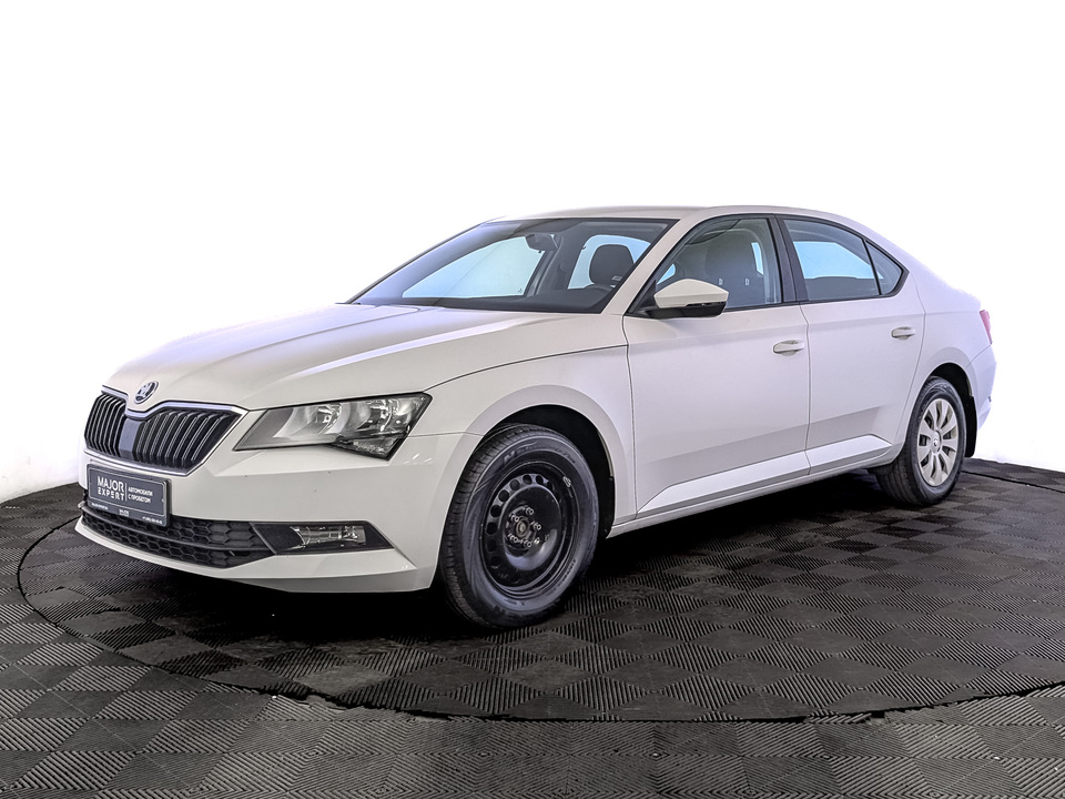 Skoda Superb 2019 30 440км фото №1