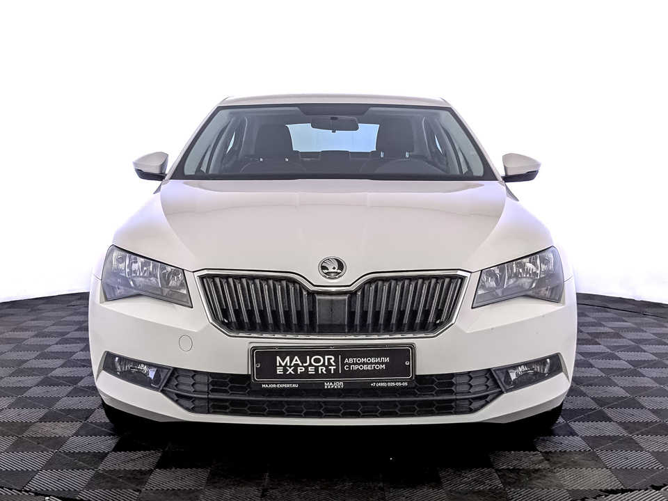 Skoda Superb 2019 30 440км фото №2