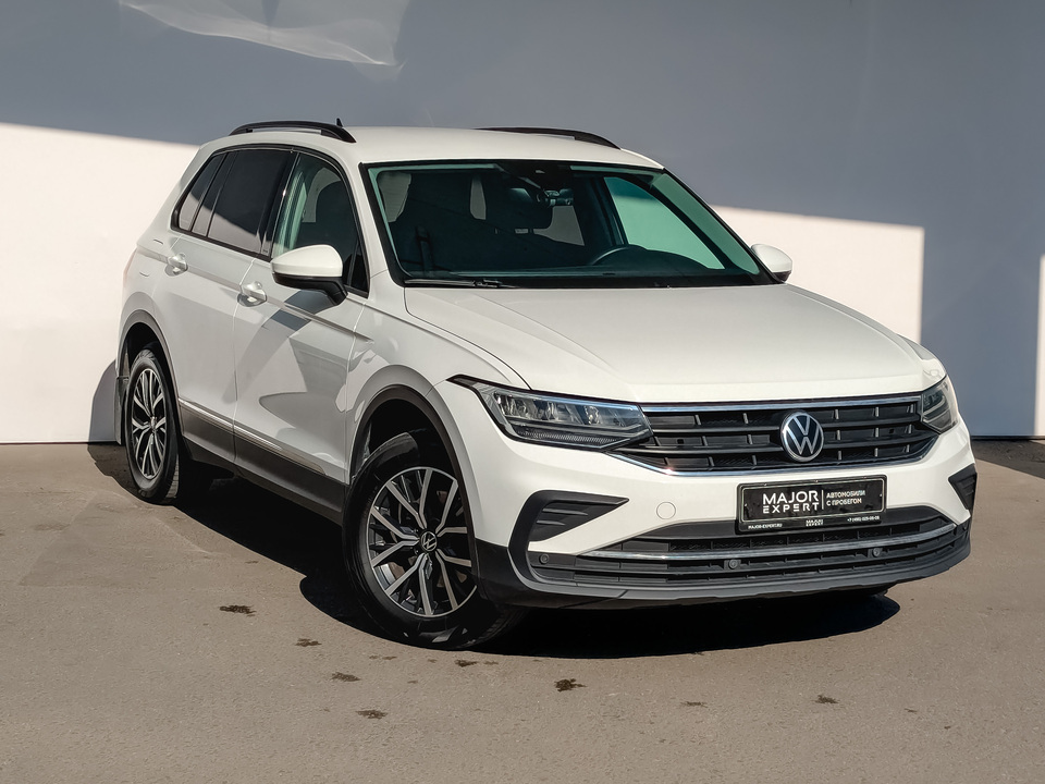 Volkswagen Tiguan 2021 79 435км фото №3