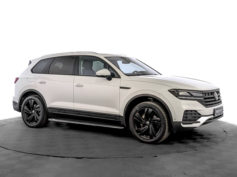 Volkswagen Touareg 2021 49 441км фото №3