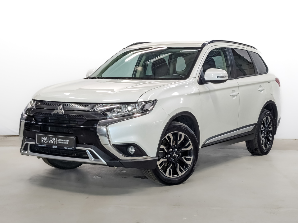 Mitsubishi Outlander 2021 76 045км фото №1