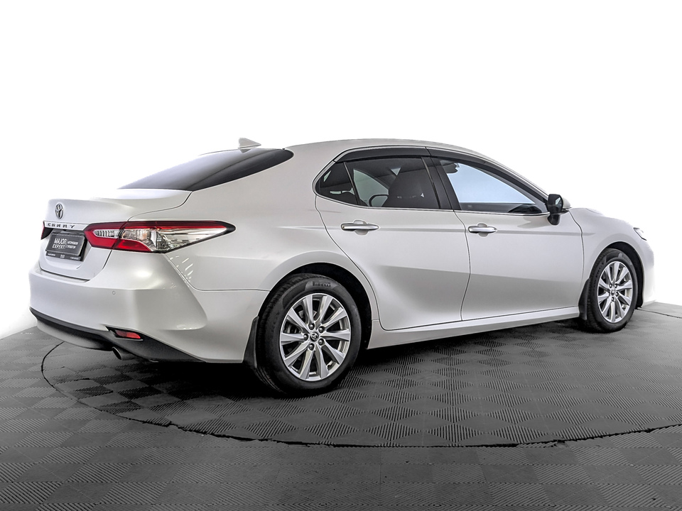 Toyota Camry 2021 61 157км фото №5