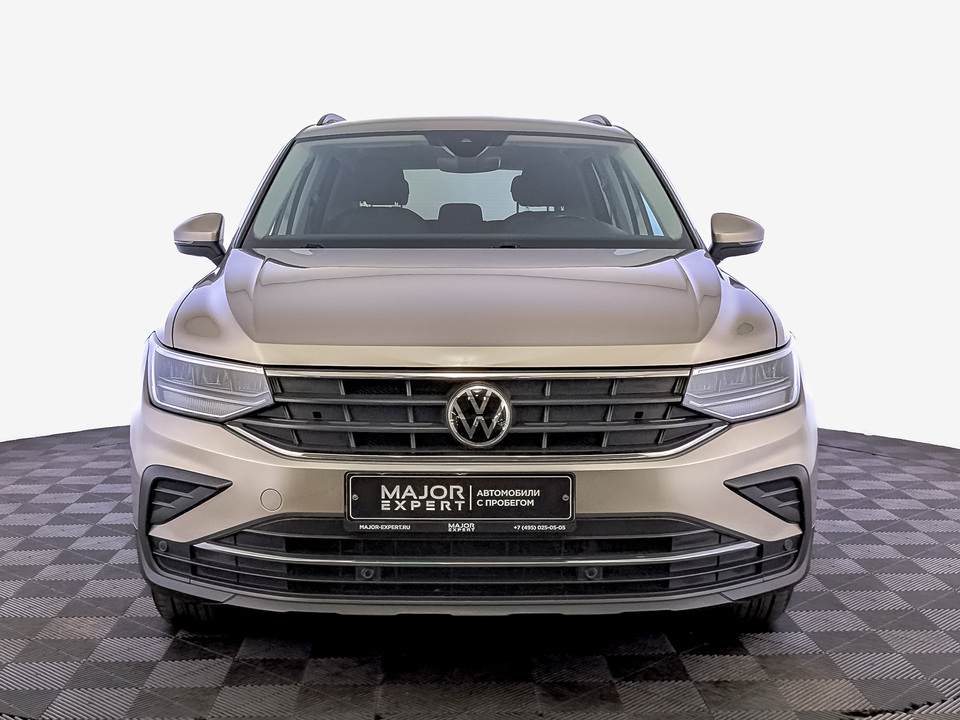 Volkswagen Tiguan 2021 96 071км фото №2
