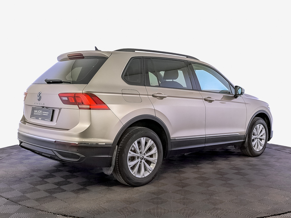 Volkswagen Tiguan 2021 96 071км фото №5