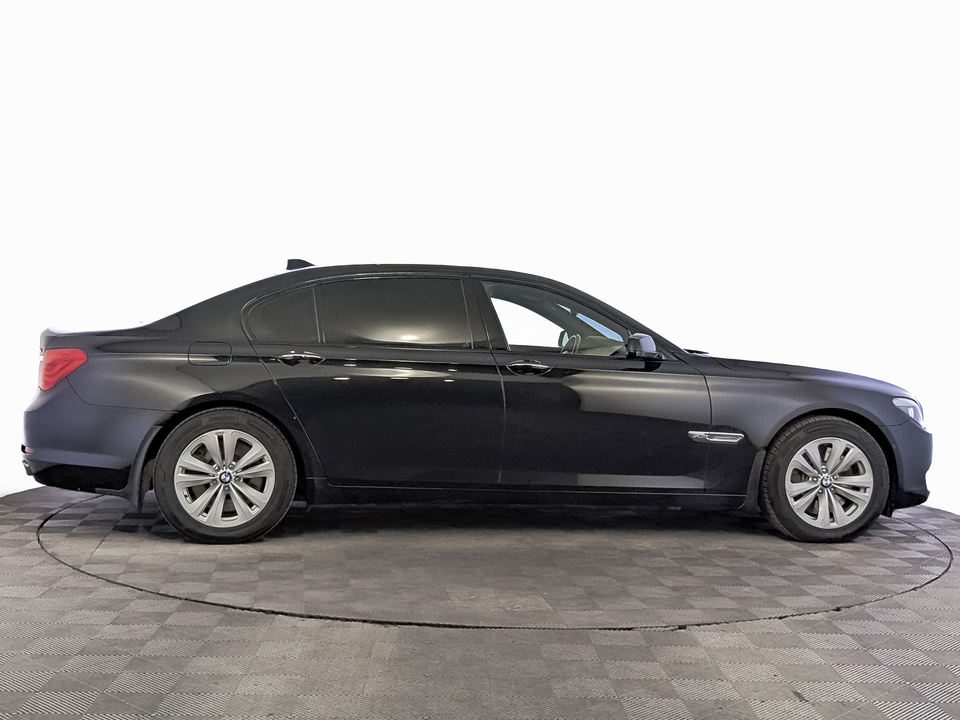 BMW 7 серии 2011 60 706км фото №4