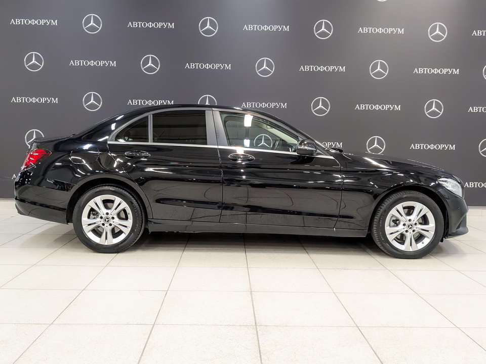 Mercedes-Benz C-Класс 2019 116 957км фото №4