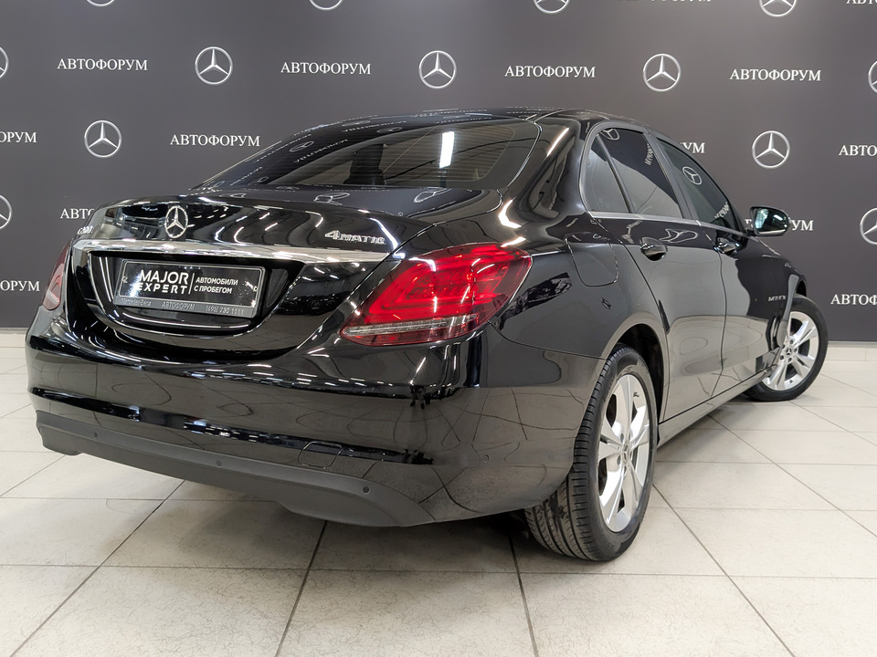 Mercedes-Benz C-Класс 2019 116 957км фото №5