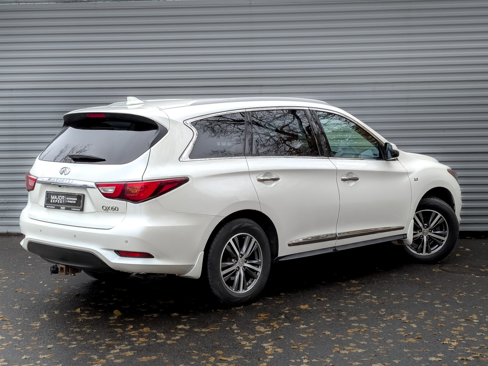 Infiniti QX60 2018 121 132км фото №5