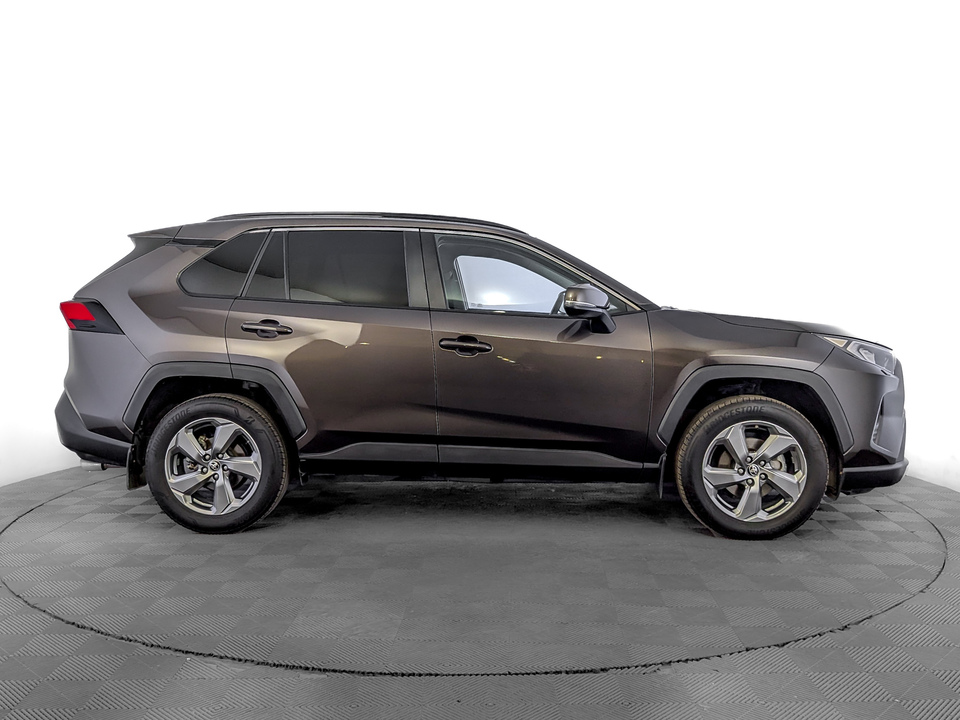 Toyota Rav-4 2021 32 915км фото №4
